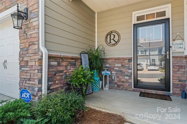 310 Bulrush RD, Clover, SC 29710