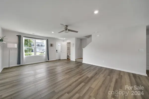 134 Crownpiece ST, Troutman, NC 28166