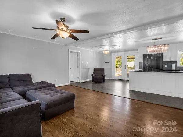 3401 Spencer RD, Conover, NC 28613