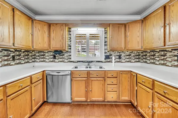 101 Carabelle CIR, Salisbury, NC 28144