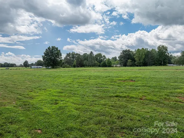 00 Northbrook III School RD #5, Vale, NC 28168