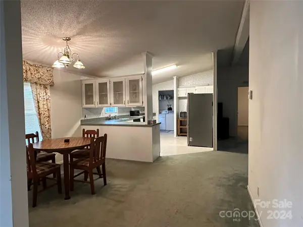 6604 Nc 150 HWY, Maiden, NC 28650