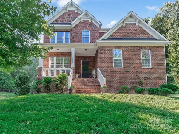 7240 Aldwych LN, Denver, NC 28037