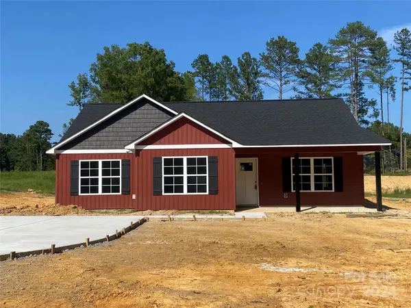 782 Starcliff CIR, Lancaster, SC 29720