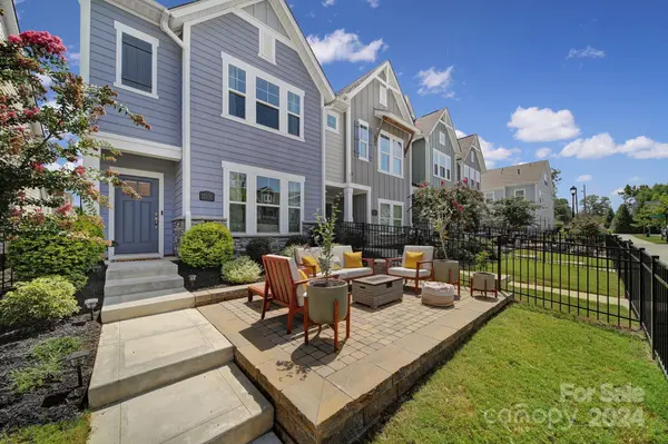 2518 Lydia AVE, Charlotte, NC 28205