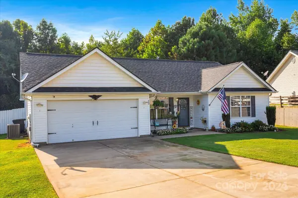262 Chateau ST, Boiling Springs, SC 29316