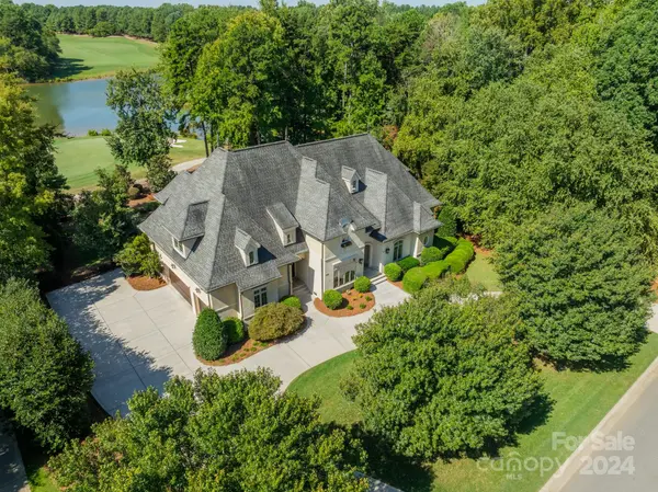 128 Yacht RD, Mooresville, NC 28117