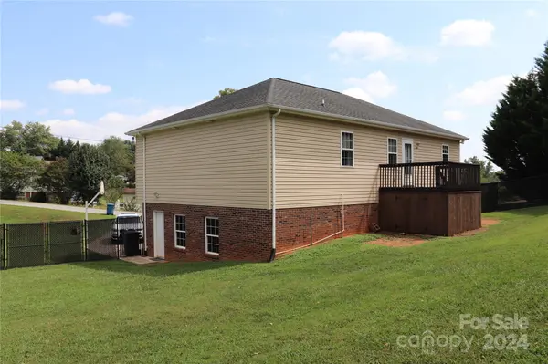 4 Miss Julia WAY, Granite Falls, NC 28630
