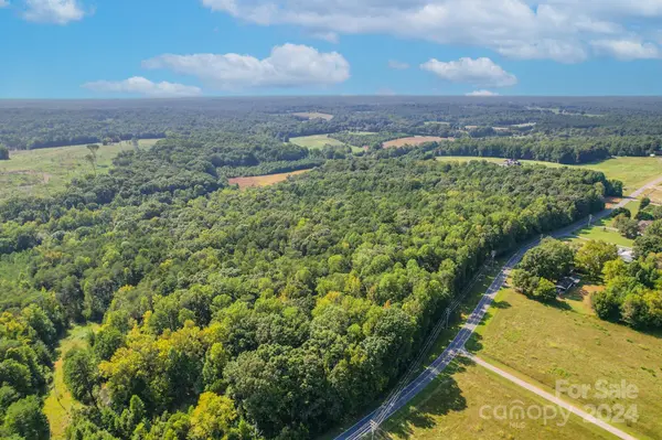 184 Rustic RD, Mooresville, NC 28115