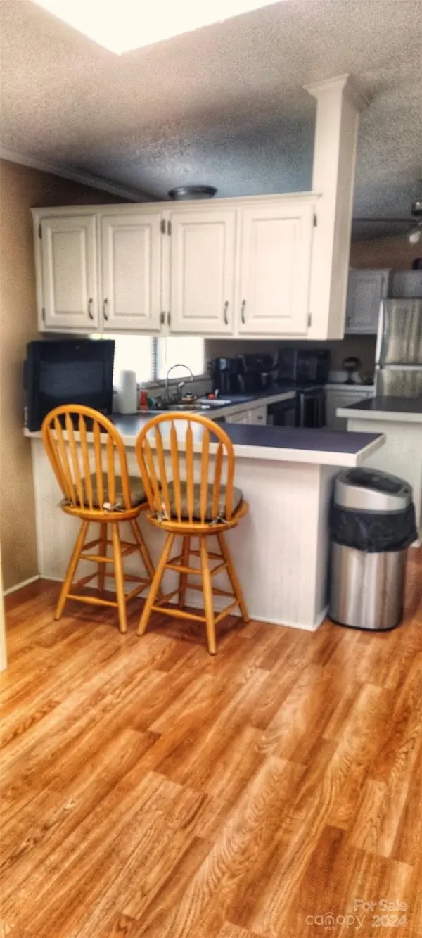 501 S 8th ST, Bessemer City, NC 28016