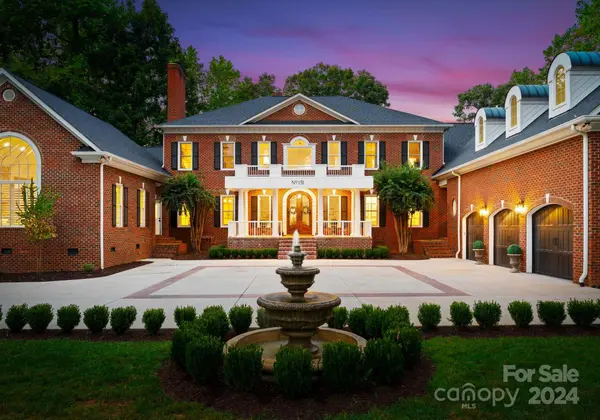 151 Easton DR, Mooresville, NC 28117