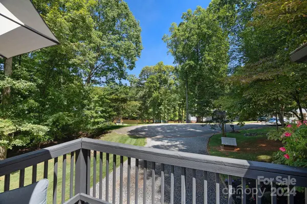 137 Brookridge LN, Mooresville, NC 28117