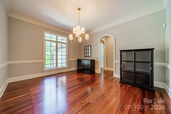 905 Arborfield DR, Matthews, NC 28105