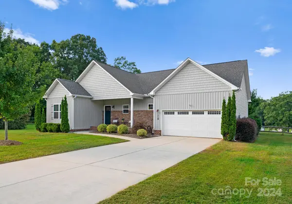 118 Crews LN #2, Statesville, NC 28677