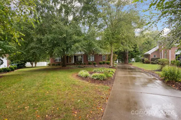 2005 Schofield PL, Salisbury, NC 28144