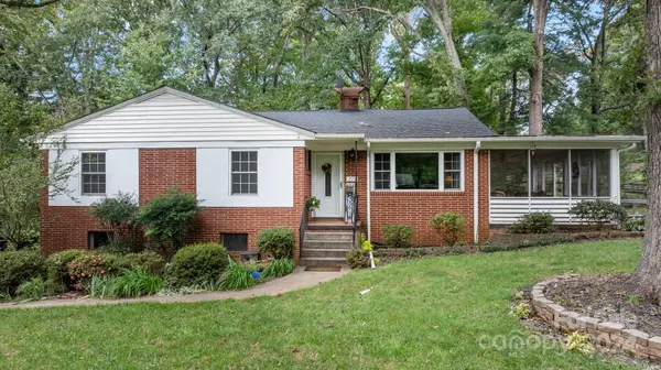 715 2nd Avenue PL NE, Conover, NC 28613