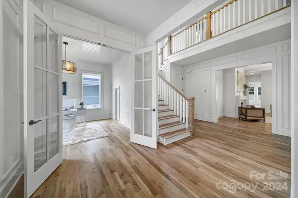 415 Melbourne CT, Charlotte, NC 28209