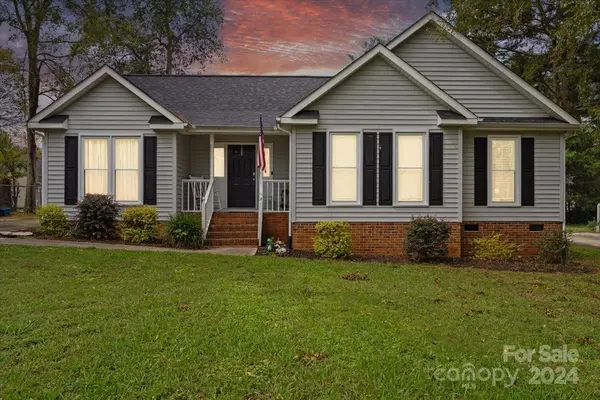 1670 Amanda LN, Rock Hill, SC 29730