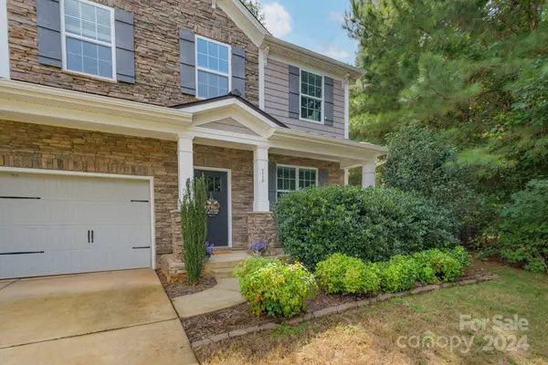 716 Virginia Pine LN, Clover, SC 29710