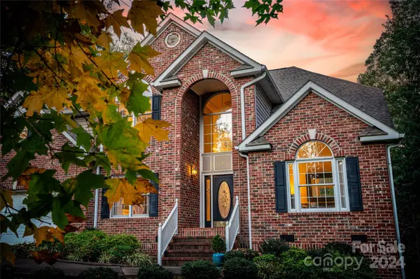 32 Coventry Woods DR, Arden, NC 28704