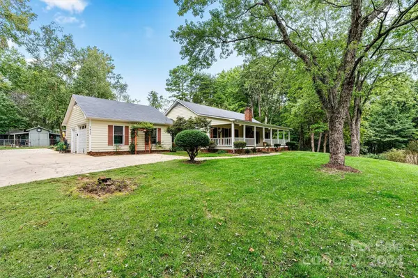 7817 Old Post RD, Denver, NC 28037