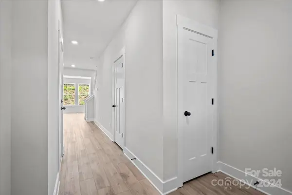 232 Tippin TRL, Travelers Rest, SC 29690