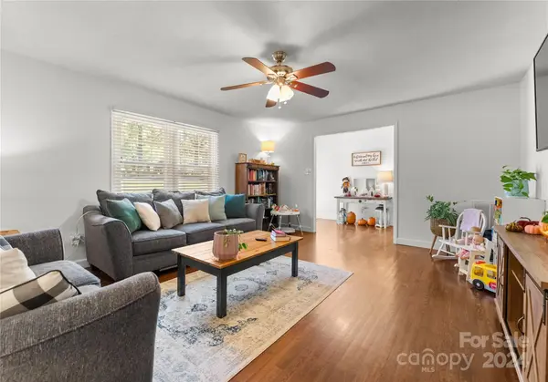 6911 Oakland AVE, Indian Trail, NC 28079