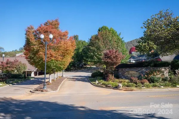 1000 Olde Eastwood Village BLVD #309, Asheville, NC 28803