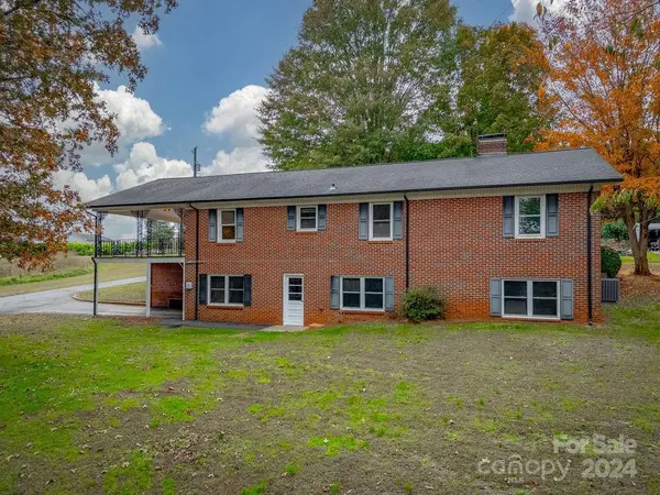 177 Country View RD, Statesville, NC 28625