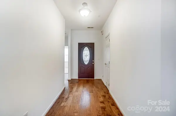 115 S Wendover TRCE, Mooresville, NC 28117