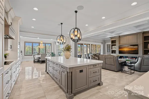 7921 Skye Knoll DR, Waxhaw, NC 28173