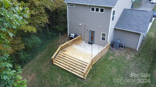 4305 Grove ST, Charlotte, NC 28269