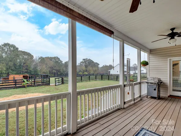 1854 Garvin RD, York, SC 29745