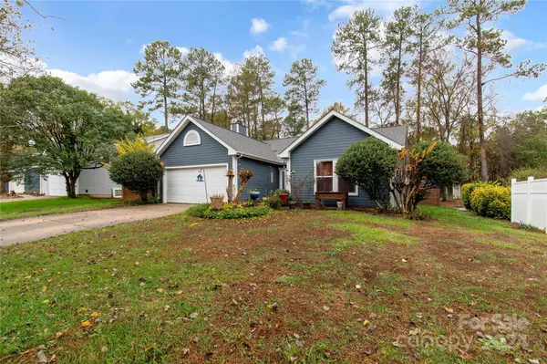 3619 Broad Oak DR, Charlotte, NC 28273