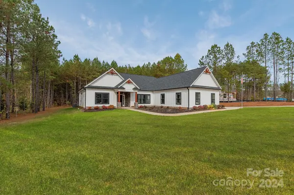 740 Sunset Pointe DR, Salisbury, NC 28146