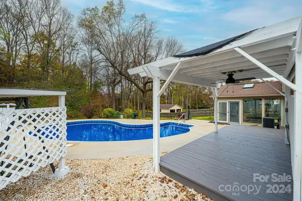 407 W Hillside DR, China Grove, NC 28023