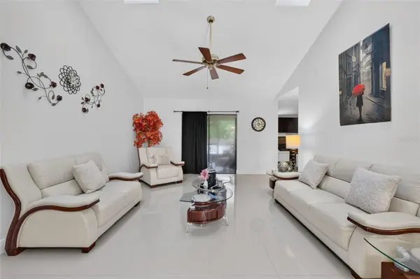 2144 MAJESTIC WOODS BLVD, Apopka, FL 32712