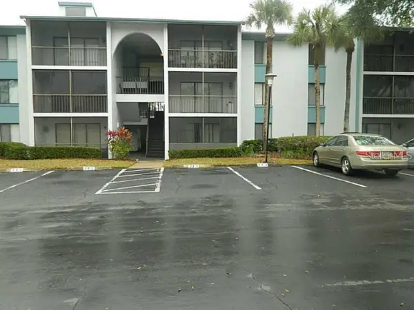 8203 SUN SPRING CIR #21, Orlando, FL 32825