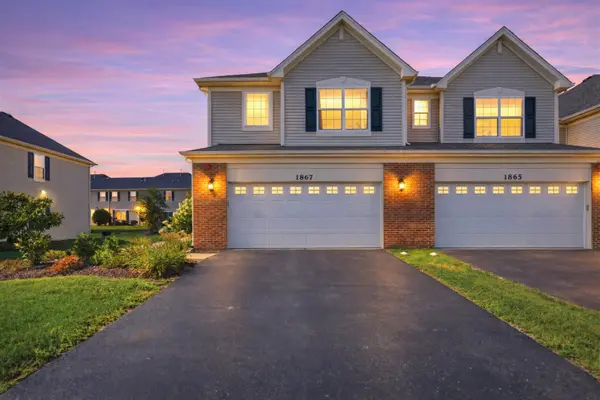 1867 Wren RD, Yorkville, IL 60560