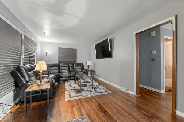 7213 Tapper Avenue, Hammond, IN 46324