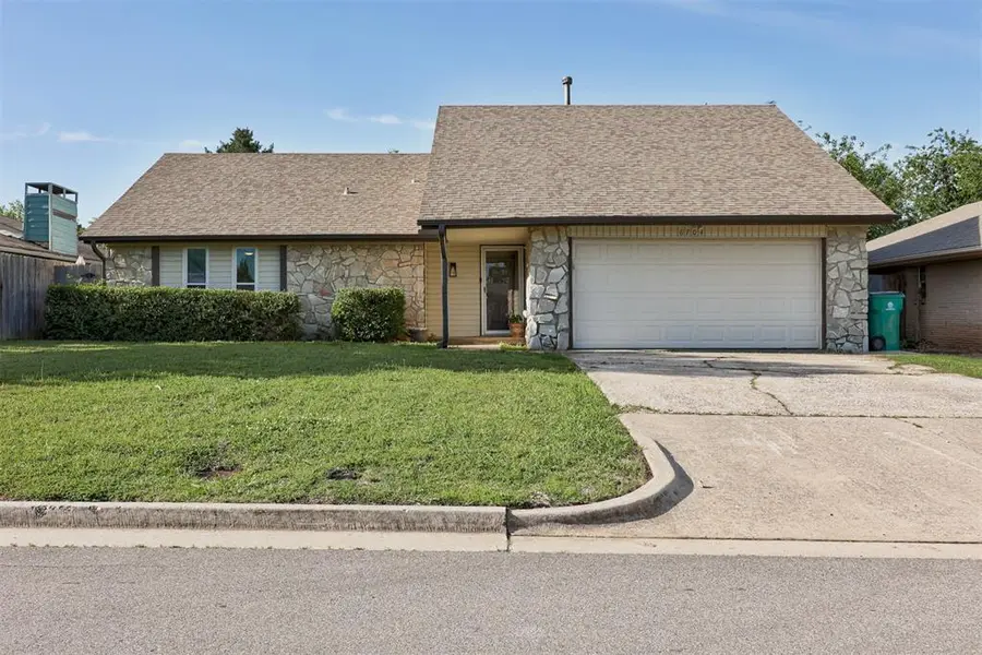 6704 Bear Canyon DR, Oklahoma City, OK 73162