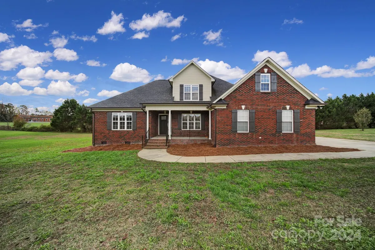 2011 Saye Brook DR, Monroe, NC 28112