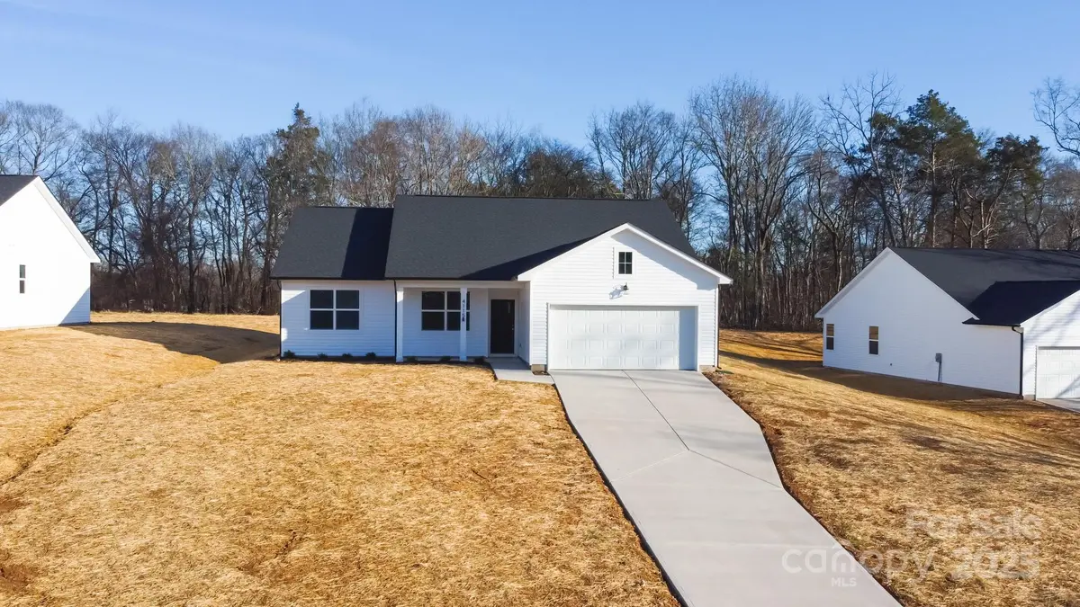 4115 Pebblebrook CIR SW, Concord, NC 28027