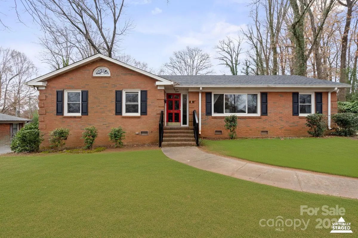 2044 Birchcrest DR, Charlotte, NC 28205