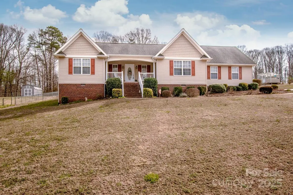 292 Miller Farm RD, Statesville, NC 28625