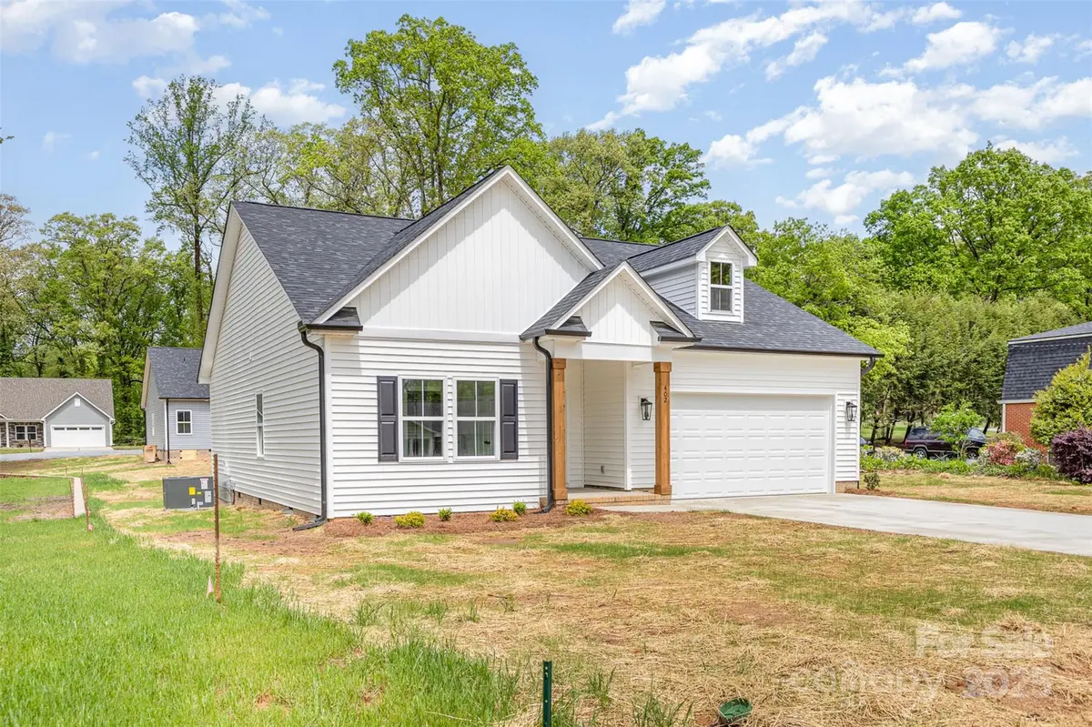 402 Walker ST, Kannapolis, NC 28081