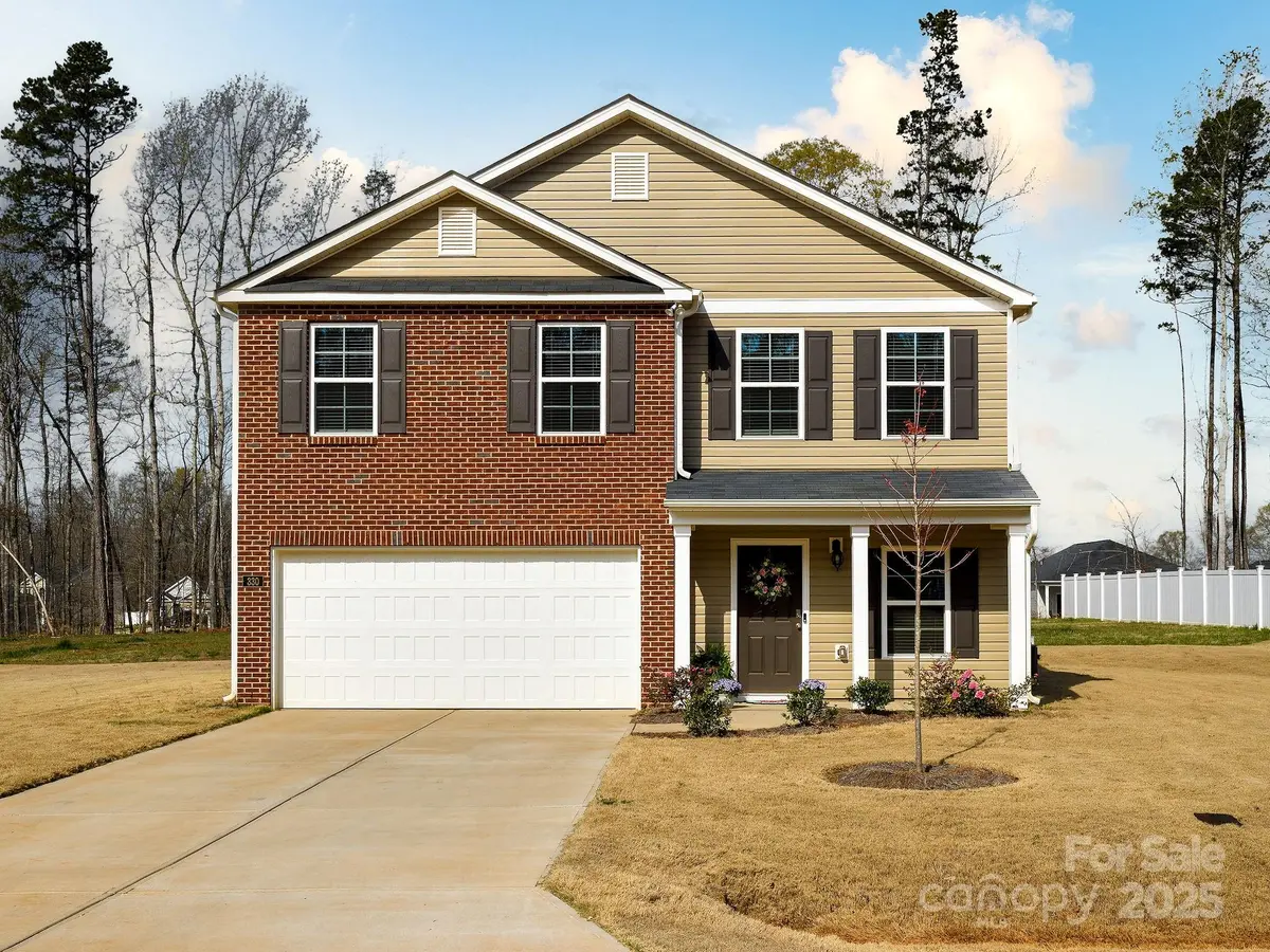 330 Olivia CT, Lexington, NC 27292