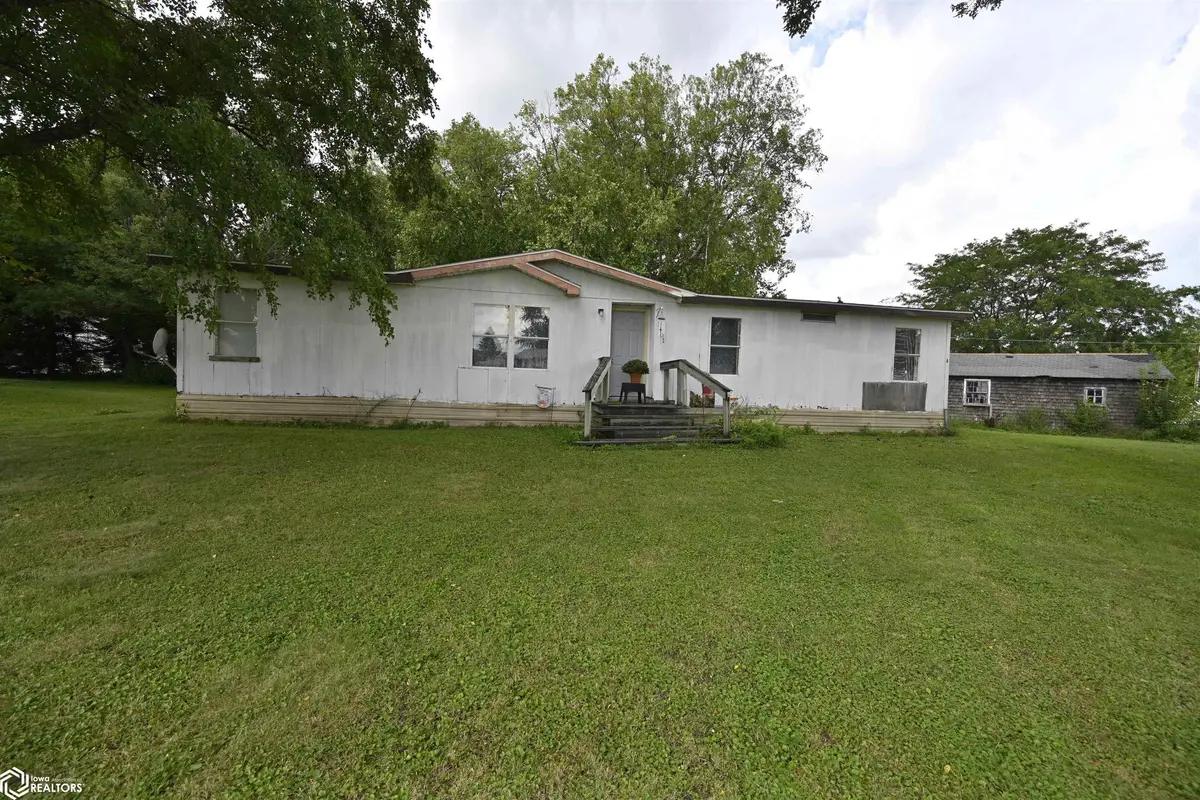 1001 2nd ST, Jewell, IA 50130