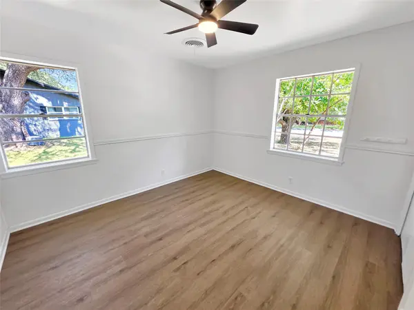 103 Shannon LN, Georgetown, TX 78628