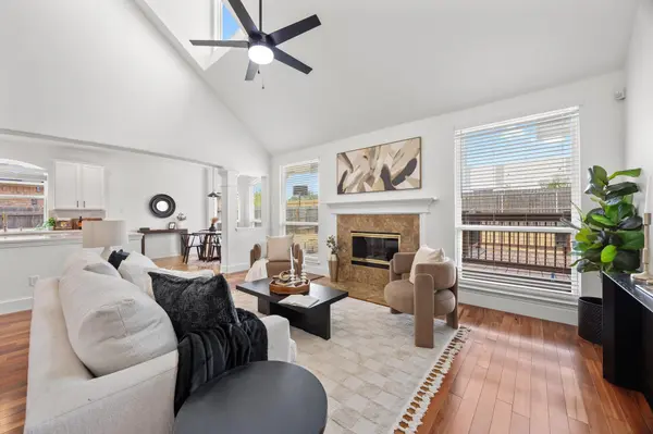 1245 Lacey Oak LOOP, Round Rock, TX 78681